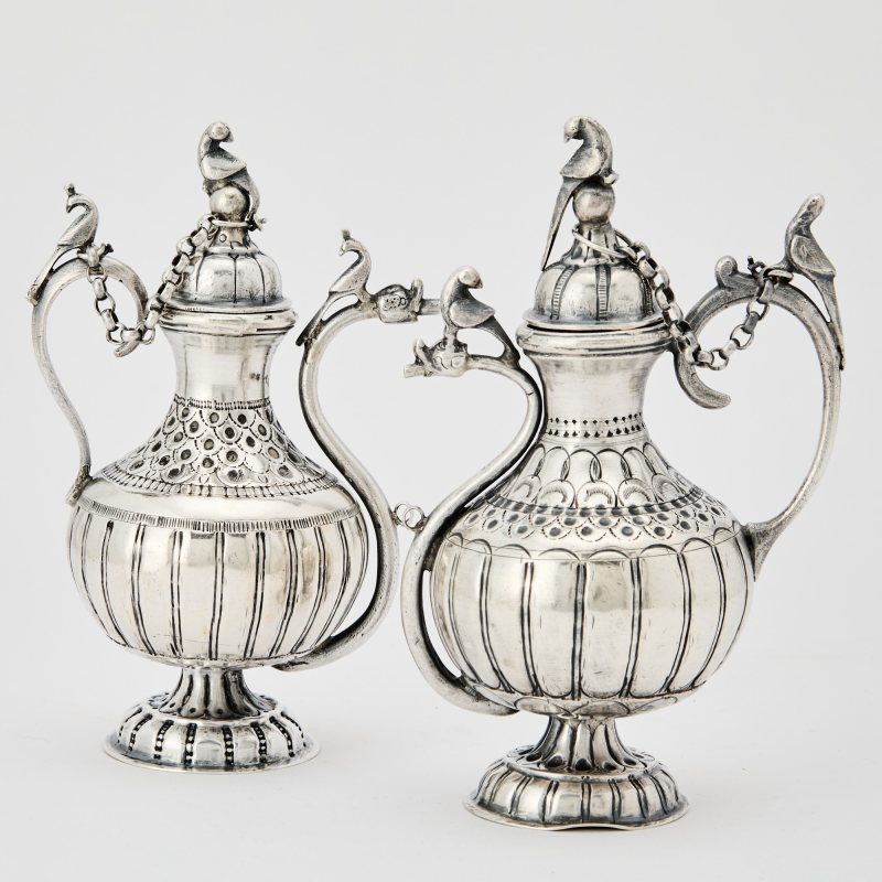 Assorted Group of Indian, Chinese, and Southeast Asian Silver and Silvered Metal Articles - 图2