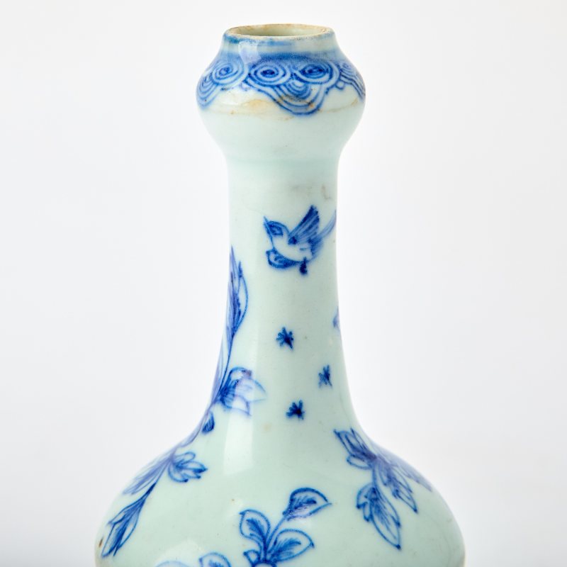 Two Diminutive Chinese Blue and White Porcelain Vases - 图5