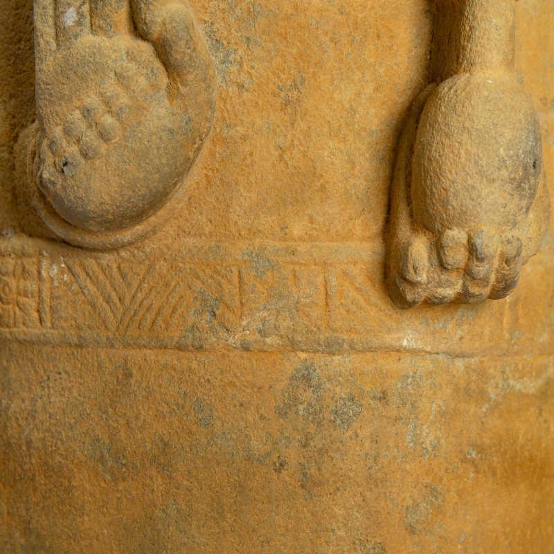 A Rare Nepalese Carved Stone Chaturmukha Lingam - 图9