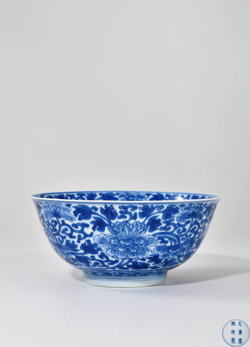 清康熙 青花缠枝莲纹碗