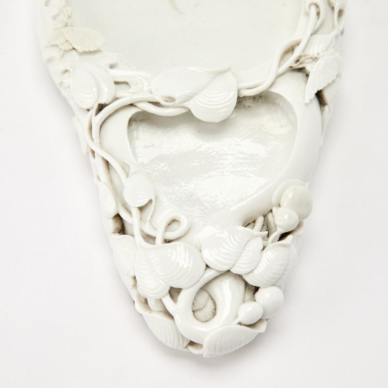 A Chinese Dehua Porcelain Dish - 图4