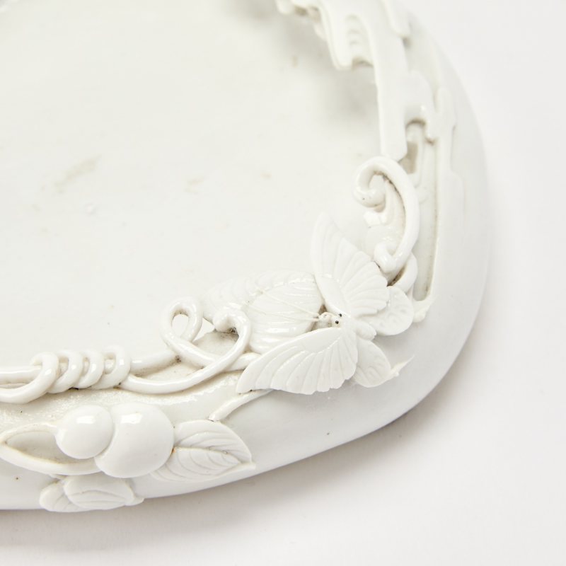 A Chinese Dehua Porcelain Dish - 图5