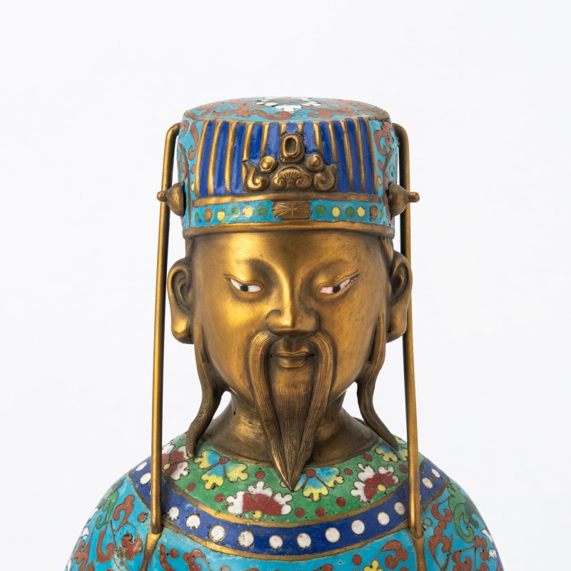 A Chinese Cloisonné Enamel Figure of a Daoist Deity - 图3