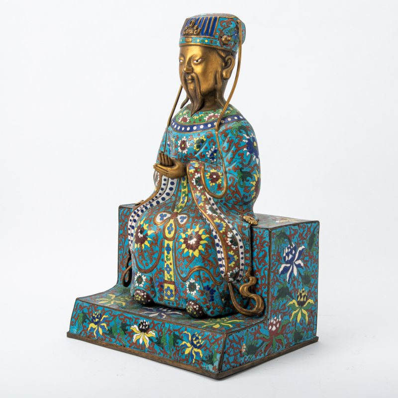 A Chinese Cloisonné Enamel Figure of a Daoist Deity - 图4