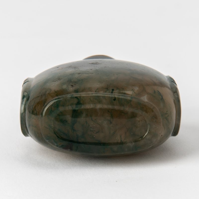 A Chinese Moss Agate Snuff Bottle - 图4