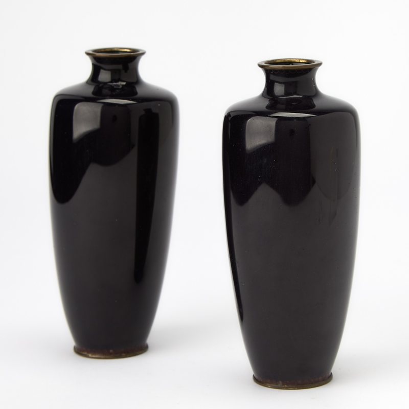 A Pair of Japanese Cloisonne Enamel Vases - 图2