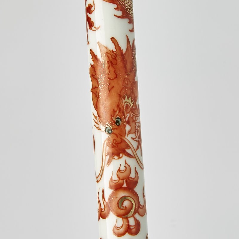 A Chinese Iron-Red-Decorated Porcelain Brush - 图3