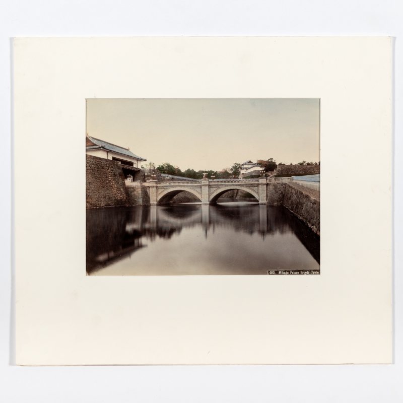 A Group of Japanese Albumen Prints Depicting Architectural and Man-made Structures - 图4
