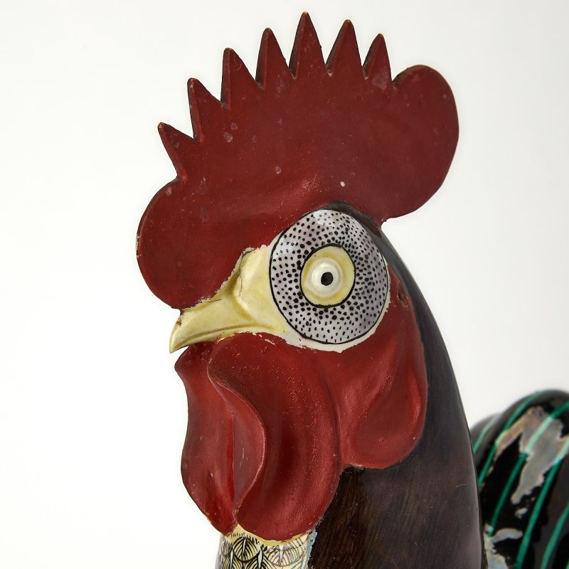 A Pair of Chinese Enameled Porcelain Roosters - 图5