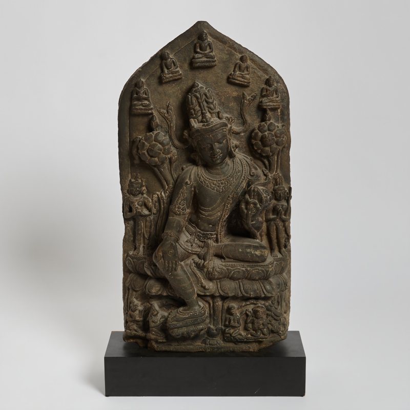An Indian Carved Blackstone Stele of Avalokiteshvara - 图1