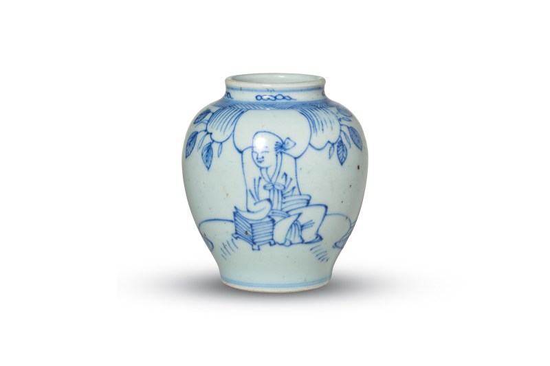 明万历 青花铁线描高士图小罐 - 图1