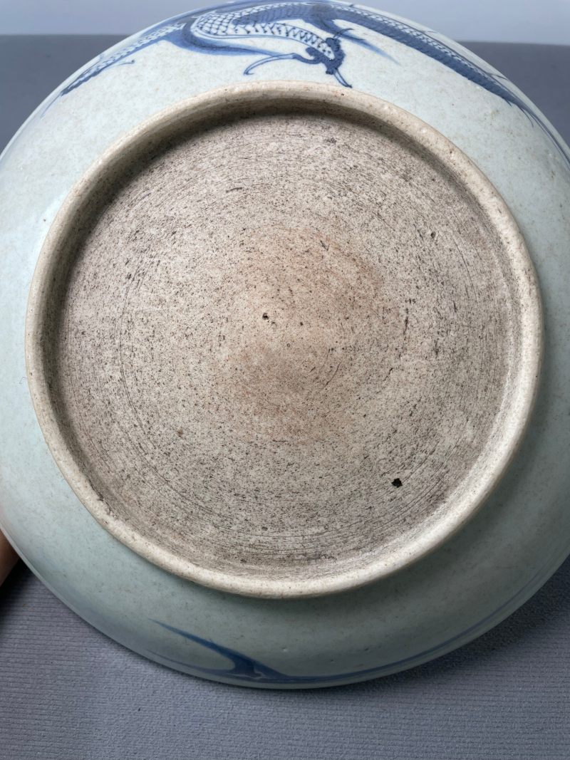 清乾隆 青花过墙龙纹盘 - 图12