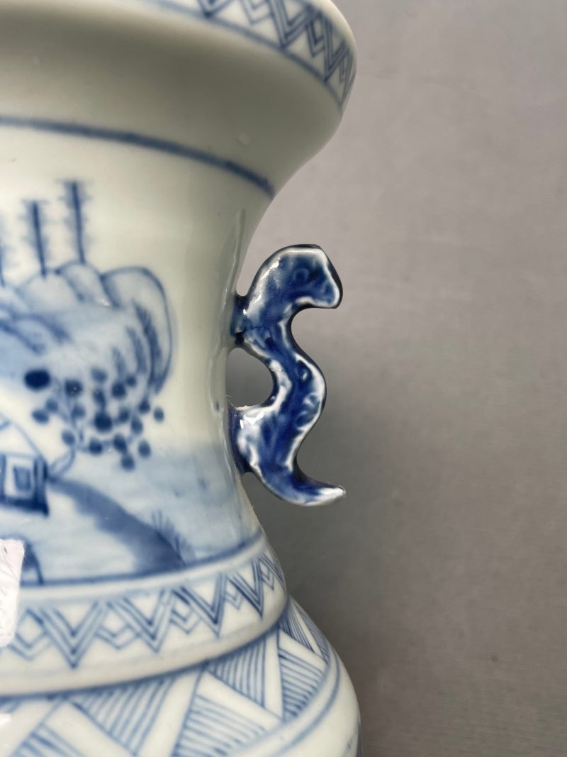 清晚期 青花人物故事图双耳盘口尊 - 图4