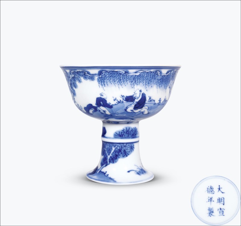 清乾隆 仿宣德青花内梵文外高士图高足杯 - 图1