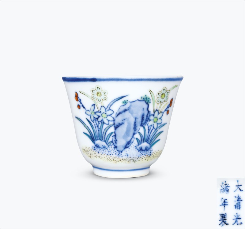 清光绪 斗彩洞石水仙图杯 - 图1