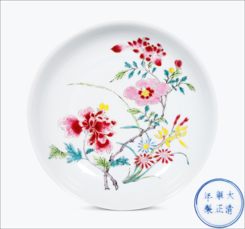 清雍正 粉彩花卉纹盘