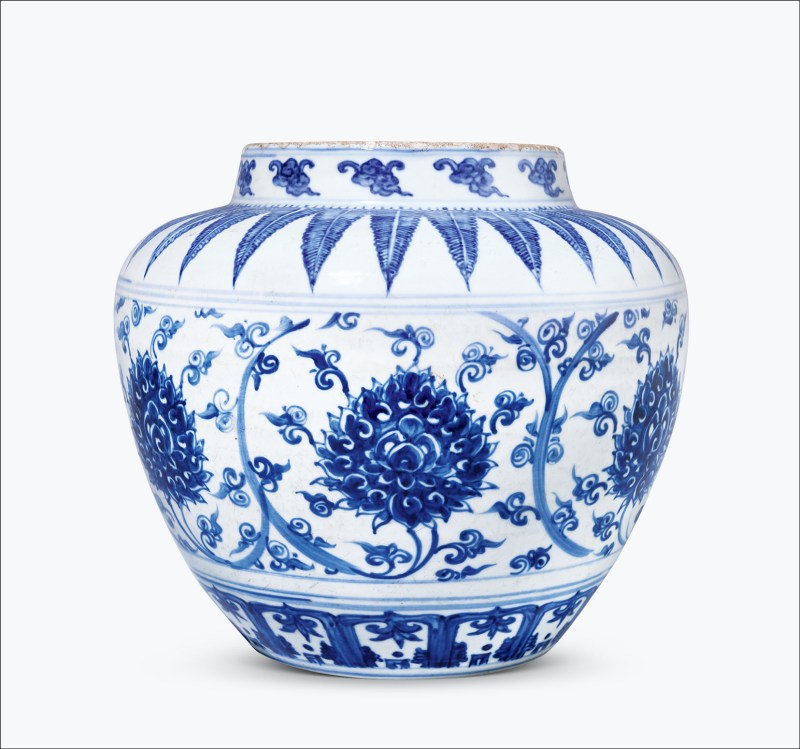 明中期 青花缠枝莲纹罐