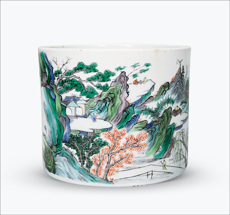 清 五彩披麻皴山水纹大笔筒