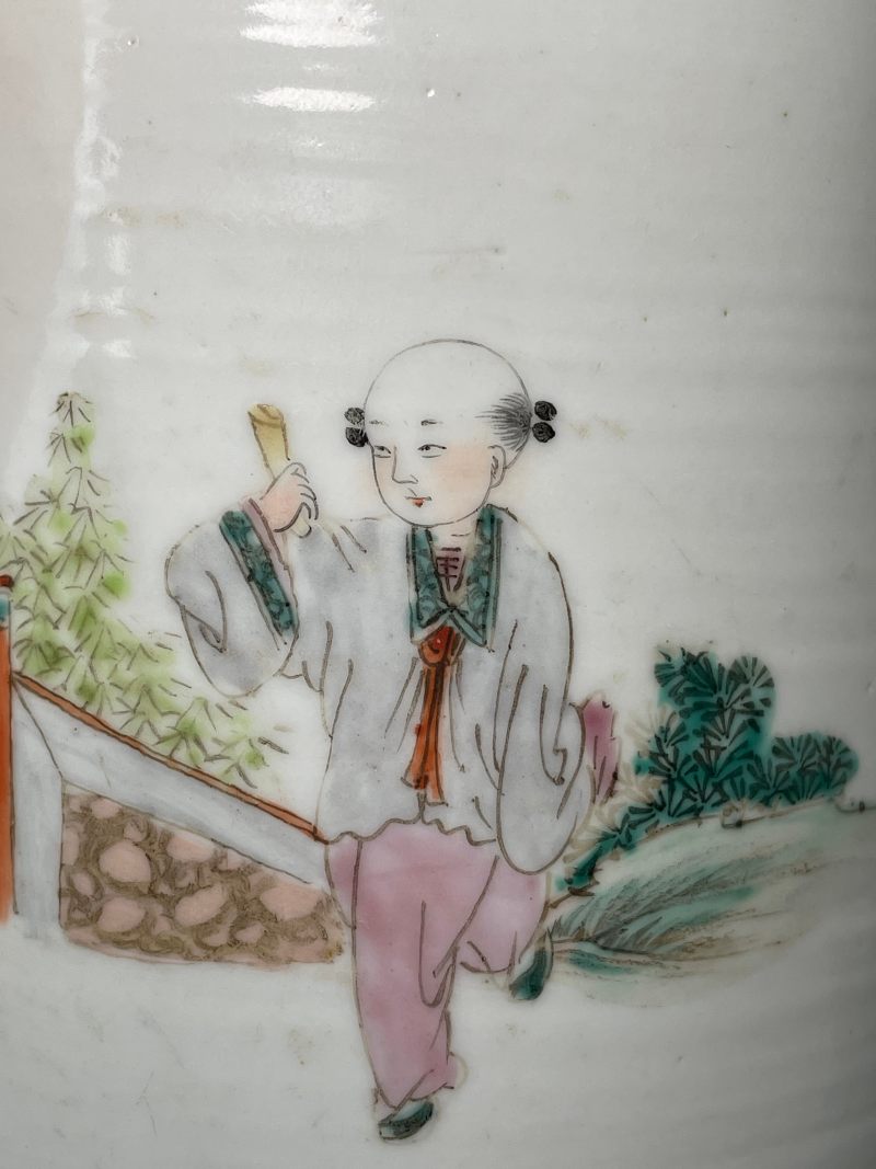 民国 浅绛彩仕女笔筒 - 图11