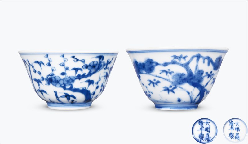 清康熙 青花岁寒三友图杯一对