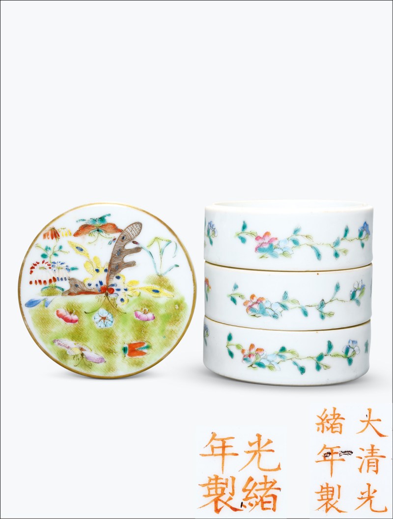 清光绪 粉彩花蝶纹叠盒