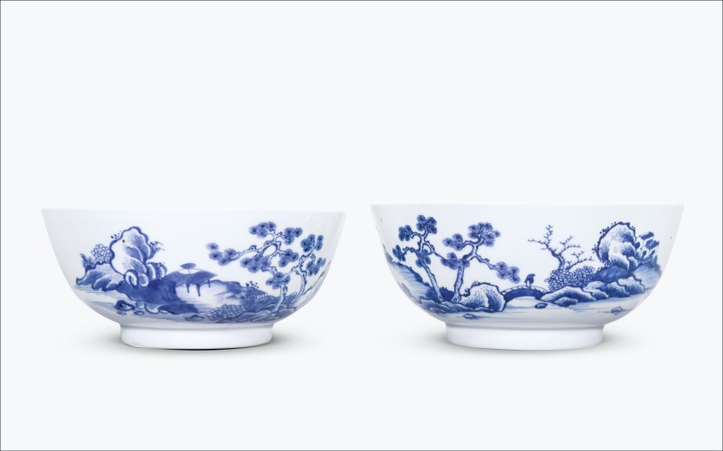 清雍正 青花山水人物纹大碗一对