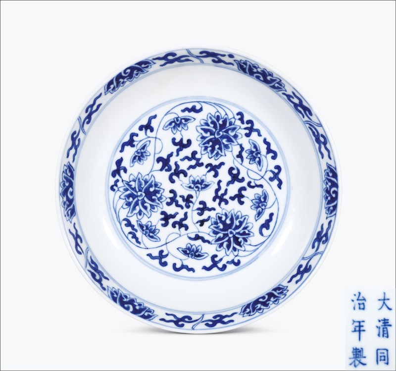 清同治 青花缠枝莲纹盘 - 图1