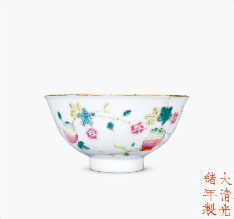 清光绪 粉彩过枝癞瓜纹杯