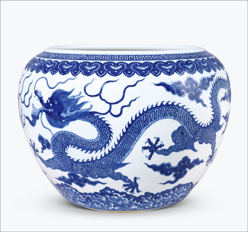 清晚期 青花云龙纹缸