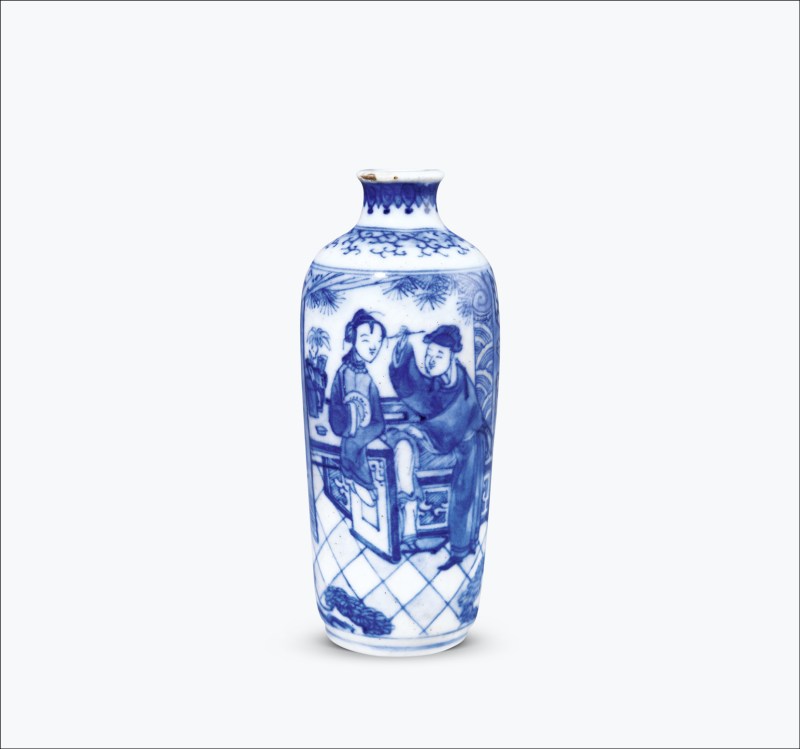 清中期 浆胎青花张敞画眉图烟壶 - 图1