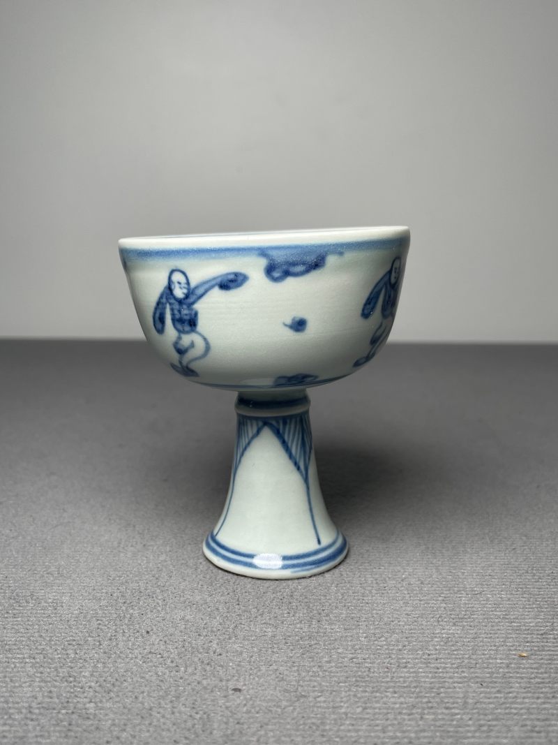 明天启 眀天启 青花婴戏图高足杯 - 图5