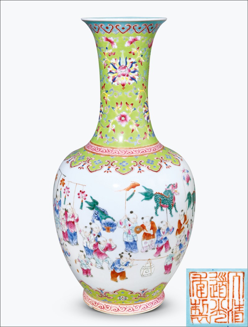 清道光 粉彩百子婴戏图瓶