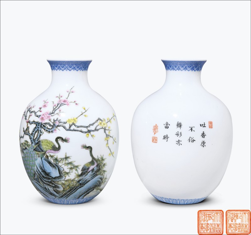 民国 仿珐琅彩孔雀诗文瓶一对