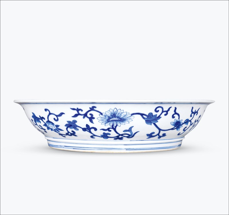 清道光 青花缠枝花卉纹折沿洗