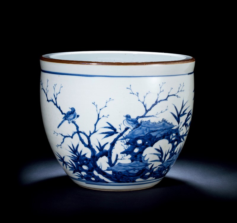 清顺治 青花花鸟纹卷缸
