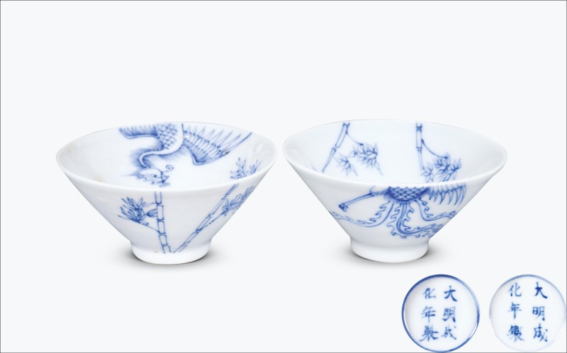 清雍正 青花过墙凤鸣在竹图斗笠杯一对 - 图1