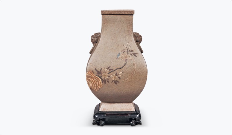 现代 紫砂泥绘山水花鸟纹兽耳瓶