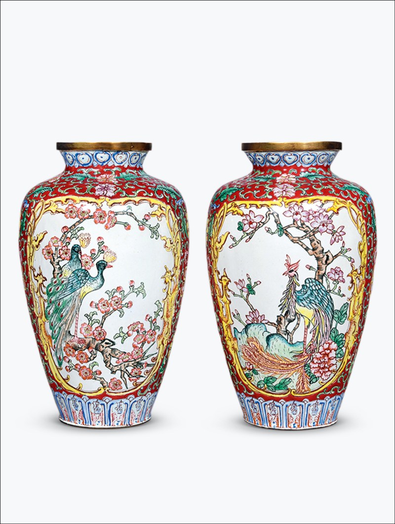 现代 铜胎画珐琅缠枝莲开光花鸟纹瓶一对