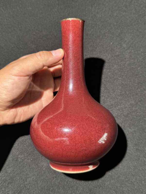 清康熙 郎窑红釉长颈瓶 - 图5