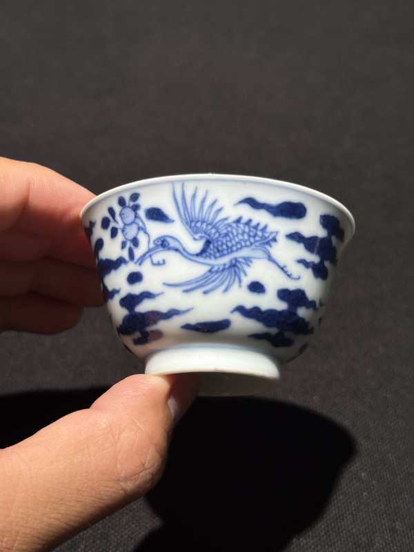 清雍正 青花云鹤纹杯 - 图6