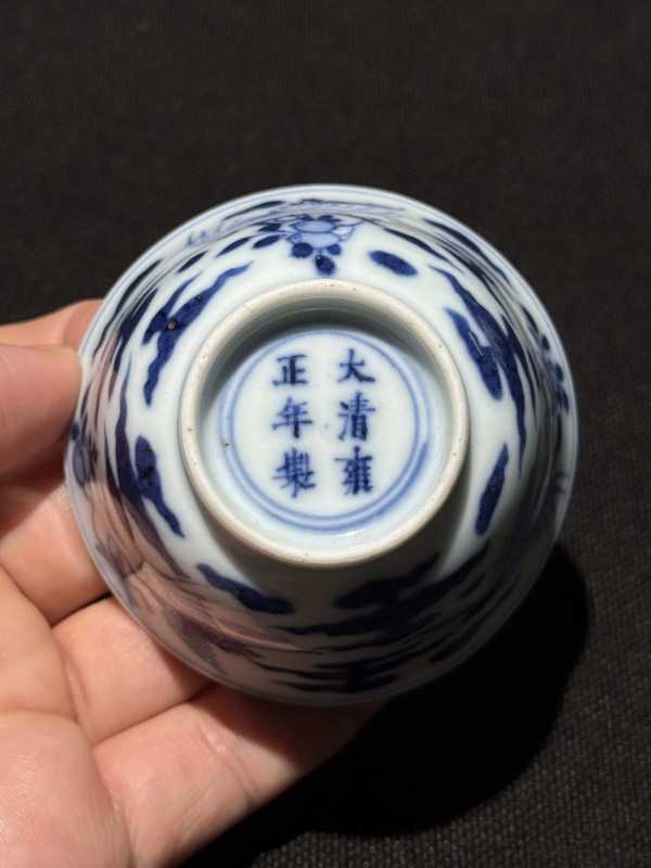 清雍正 青花云鹤纹杯 - 图9
