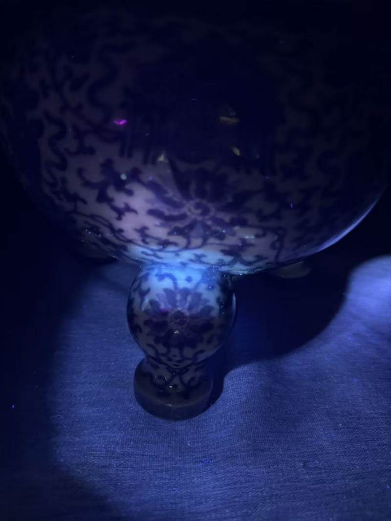 清道光 青花缠技花卉双耳炉 - 图12