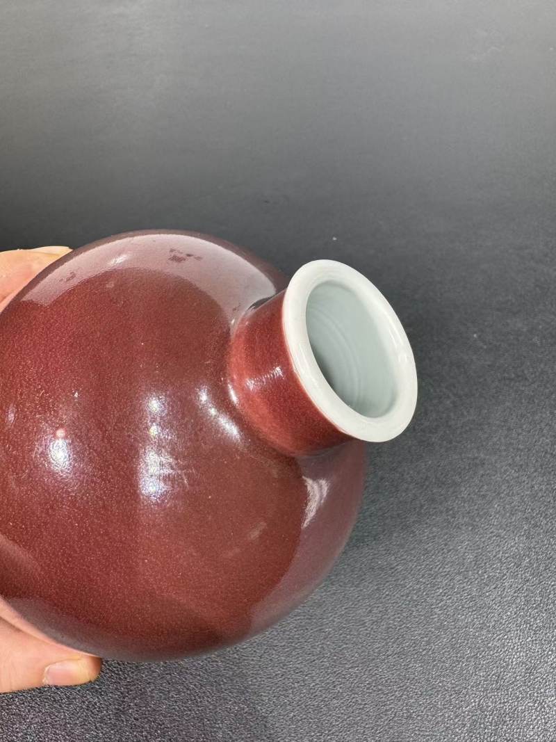 清雍正 霁红釉梅瓶 - 图6