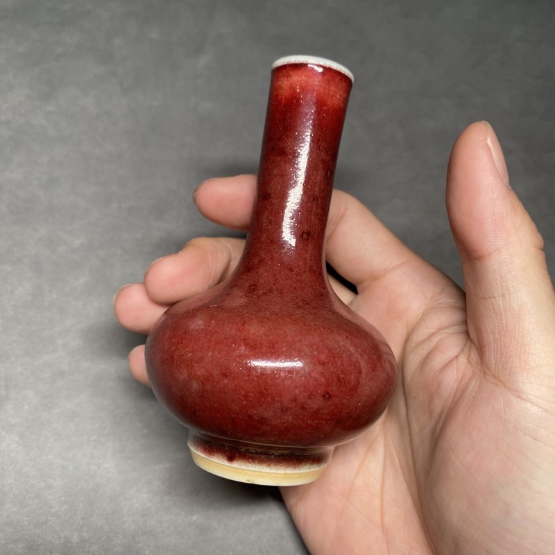 清康熙 郎窑红釉小长颈瓶 - 图5