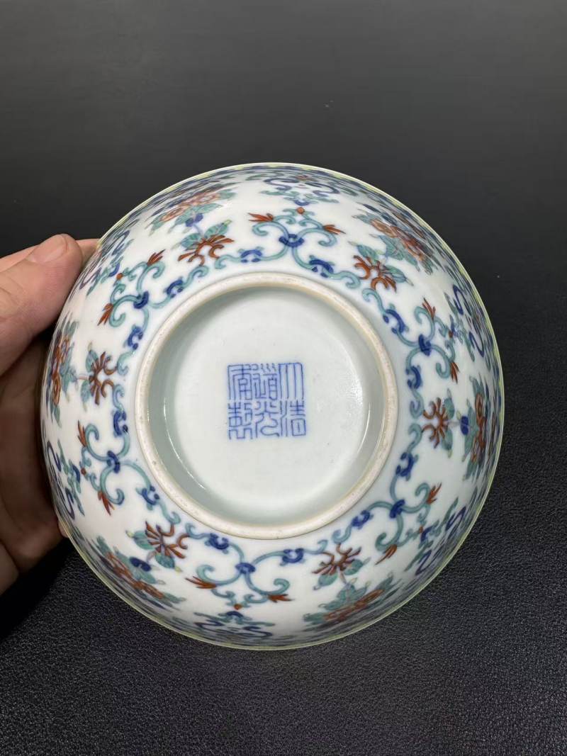 清道光 斗彩花卉纹碗 - 图7