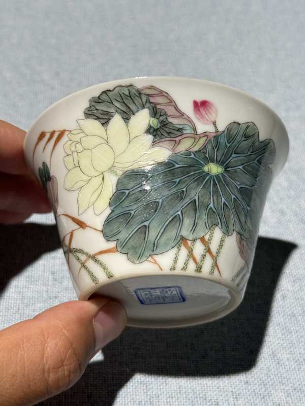民国 粉彩加珐琅彩十二花神诗文马蹄杯十二只 - 图38