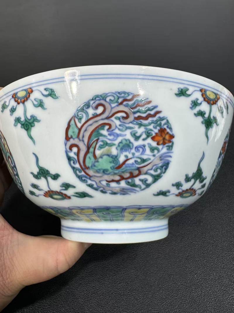 清康熙 斗彩团风纹碗 - 图3