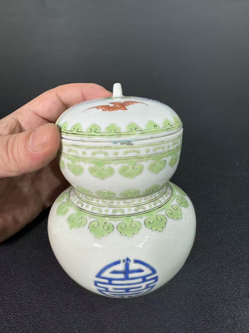 清道光 嶰竹制粉彩福寿纹葫芦式盖罐 - 图3