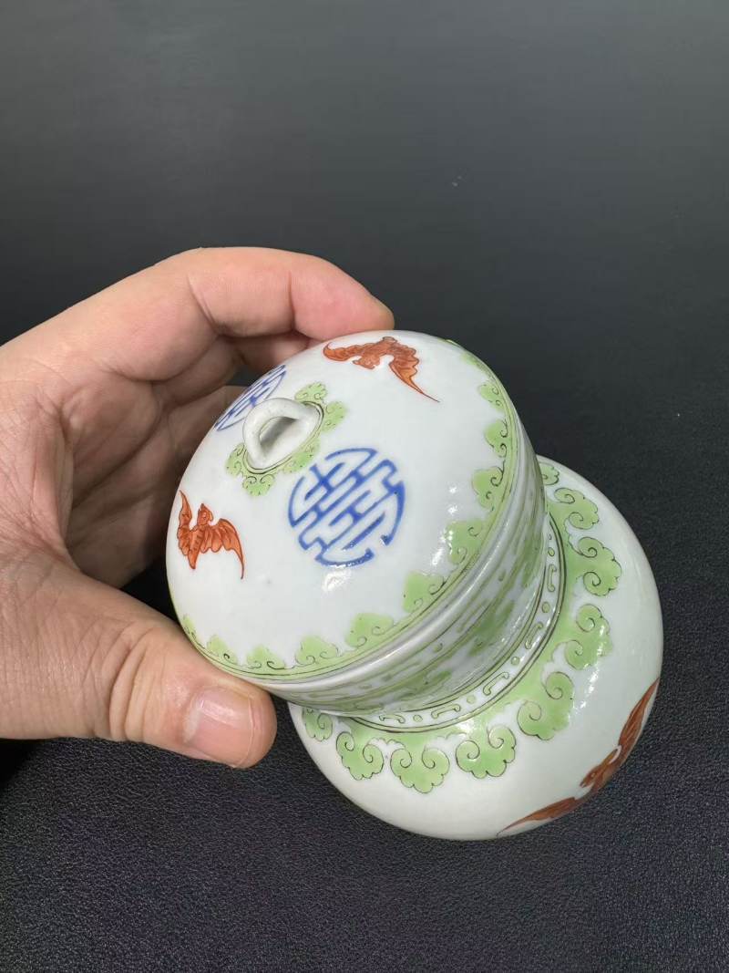 清道光 嶰竹制粉彩福寿纹葫芦式盖罐 - 图6