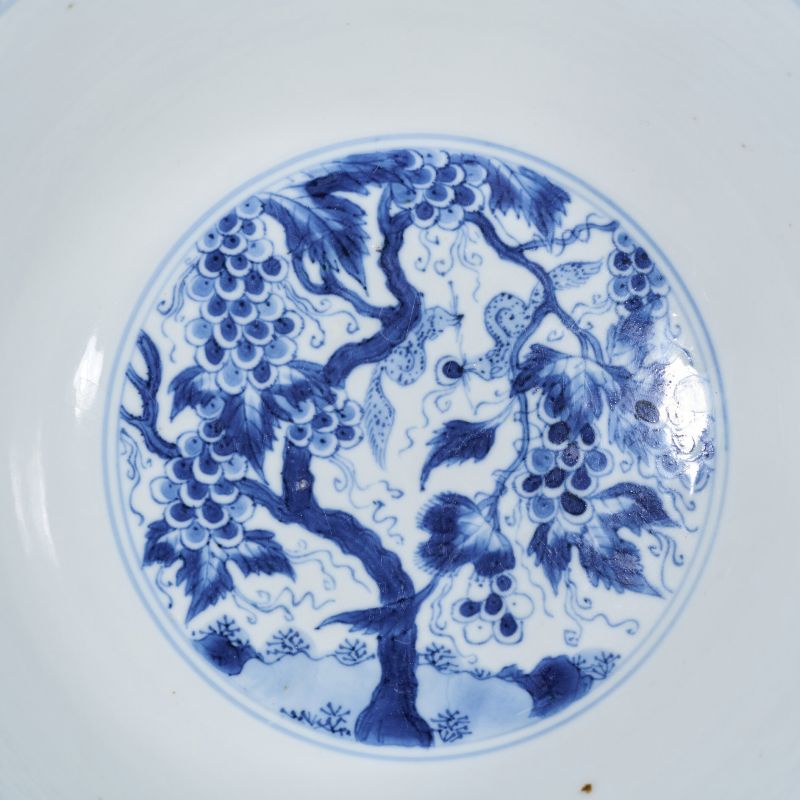 清康熙 青花松鼠葡萄纹碗 - 图5